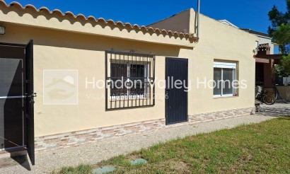 Herverkoop - Country House - Orihuela