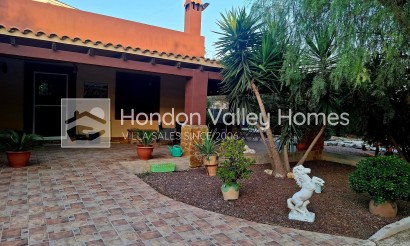 Herverkoop - Country House - Orihuela
