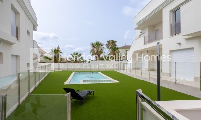 Resale - A. Apartment / flat - San Miguel de Salinas - BLUE LAGOON