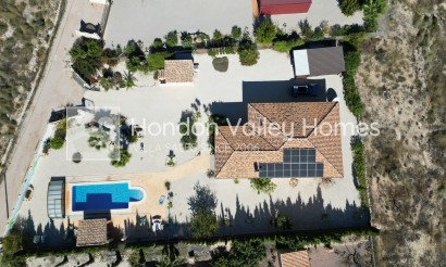 Herverkoop - Villa * - Macisvenda