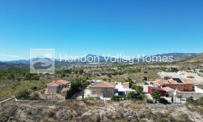 Herverkoop - Villa * - Macisvenda