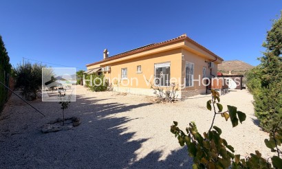 Herverkoop - Villa * - Macisvenda