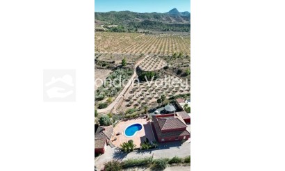 Reventa - Villa * - Macisvenda