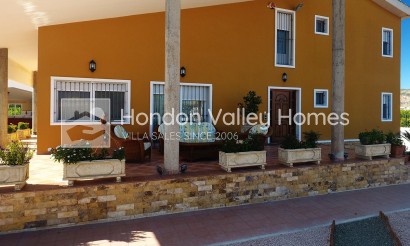 Rynek wtórny - E. Finca / Country Property - Orihuela