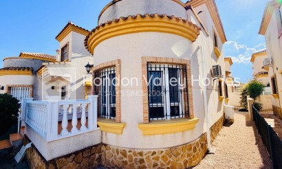 Reventa - Detached Villa - Los Montesinos - La Herrada
