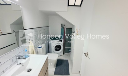 Rynek wtórny - Detached Villa - Montesinos - La Herrada