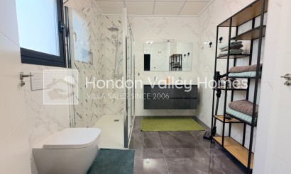 Rynek wtórny - Detached Villa - Montesinos - La Herrada