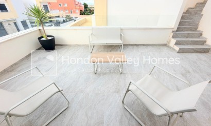 Rynek wtórny - Detached Villa - Montesinos - La Herrada