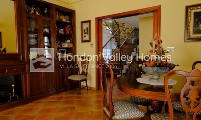 Rynek wtórny - E. Finca / Country Property - Orihuela