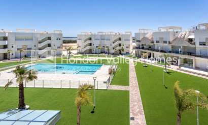 Resale - A. Apartment / flat - Guardamar del Segura - EL RASO