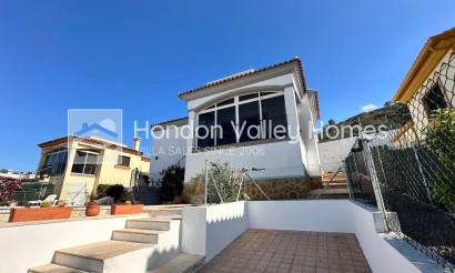 Resale - Villa - Hondón de las Nieves - La Montañosa