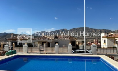 Resale - Villa - Hondón de las Nieves - La Montañosa