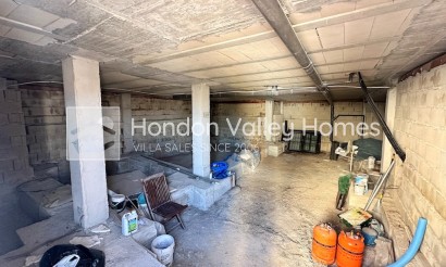 Resale - Villa - Hondón de las Nieves - La Montañosa