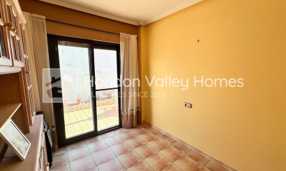 Resale - Villa - Hondón de las Nieves - La Montañosa