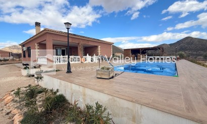 Resale - Villa - BARBARROJA