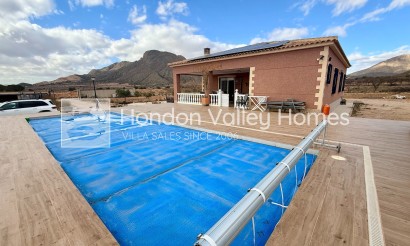 Resale - Villa - BARBARROJA