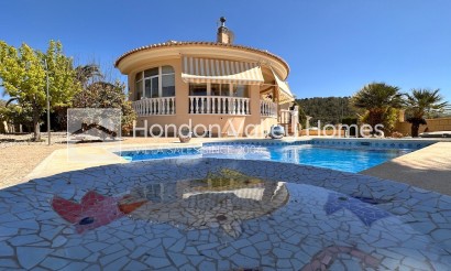 Resale - Villa - LA ROMANA