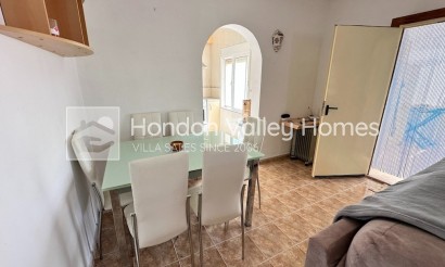 Resale - Villa - HONDON DE LOS FRAILES