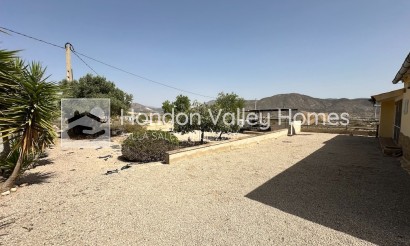 Resale - Villa - HONDON DE LOS FRAILES