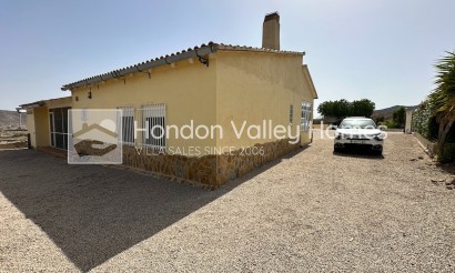 Resale - Villa - HONDON DE LOS FRAILES