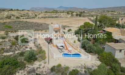 Resale - Villa - ABANILLA