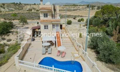 Resale - Villa - ABANILLA