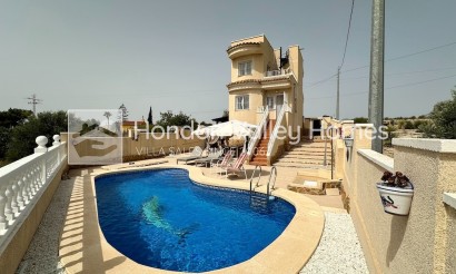 Resale - Villa - ABANILLA