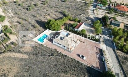 Resale - Villa - HONDON DE LOS FRAILES