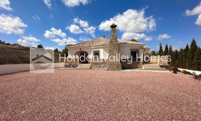 Resale - Villa - HONDON DE LOS FRAILES