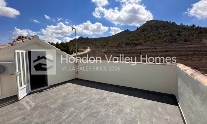 Resale - Villa - HONDON DE LOS FRAILES