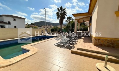 Resale - Villa - HONDON DE LAS NIEVES - La Montanosa