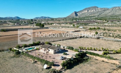 Resale - Villa - HONDON DE LAS NIEVES