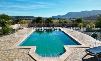 Resale - Villa - HONDON DE LAS NIEVES