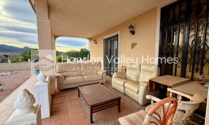 Resale - Villa - HONDON DE LAS NIEVES