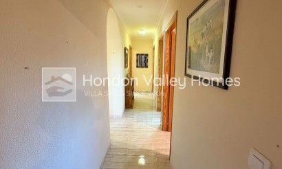 Resale - Villa - HONDON DE LAS NIEVES