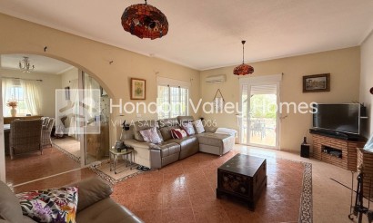 Resale - Villa - HONDON DE LOS FRAILES