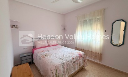 Resale - Villa - HONDON DE LOS FRAILES