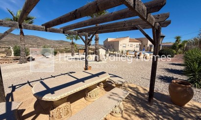 Resale - Villa - HONDON DE LOS FRAILES