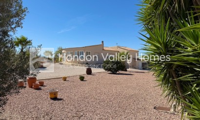 Resale - Villa - HONDON DE LOS FRAILES