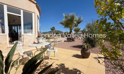 Resale - Villa - HONDON DE LOS FRAILES