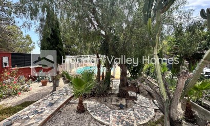 Resale - Villa - ASPE