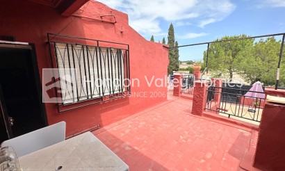 Resale - Villa - ASPE