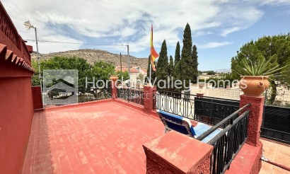 Resale - Villa - ASPE