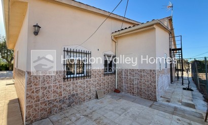 Resale - Villa - HONDON DE LAS NIEVES