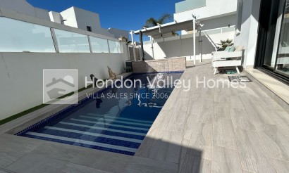 Resale - Detached Villa - Los Montesinos - La Herada