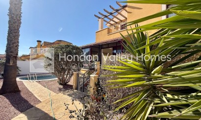 Resale - Villa - Hondón de las Nieves - La Montañosa