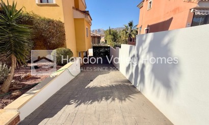 Resale - Villa - Hondón de las Nieves - La Montañosa