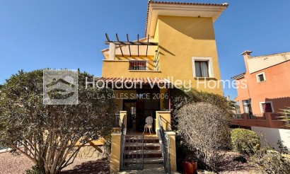 Resale - Villa - Hondón de las Nieves - La Montañosa