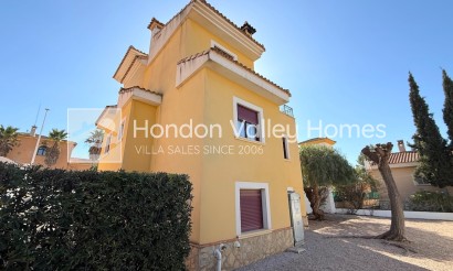 Resale - Villa - Hondón de las Nieves - La Montañosa