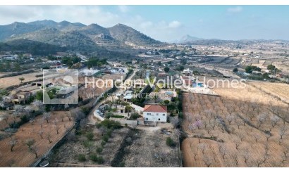 Resale - Villa - Hondón de los Fráiles